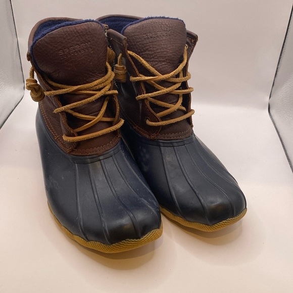 Sperry Shoes - Sperry Top Sider Saltwater Tan Navy Blue Duck Boots STS91175 Women's Size 7.5